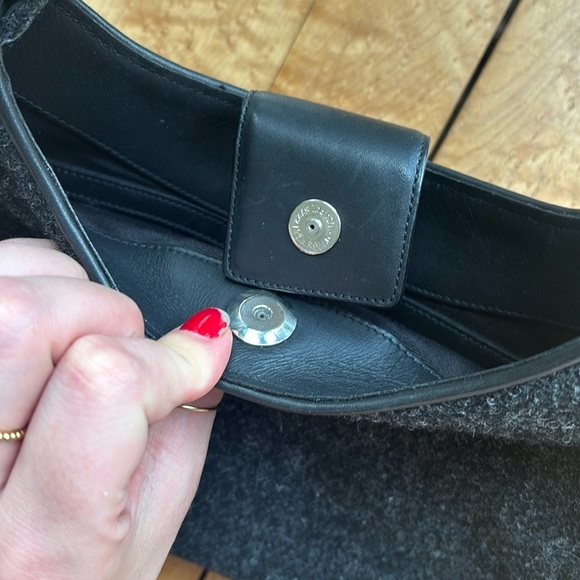 Coach wool Shoulder Bag - Picture 3 of 13